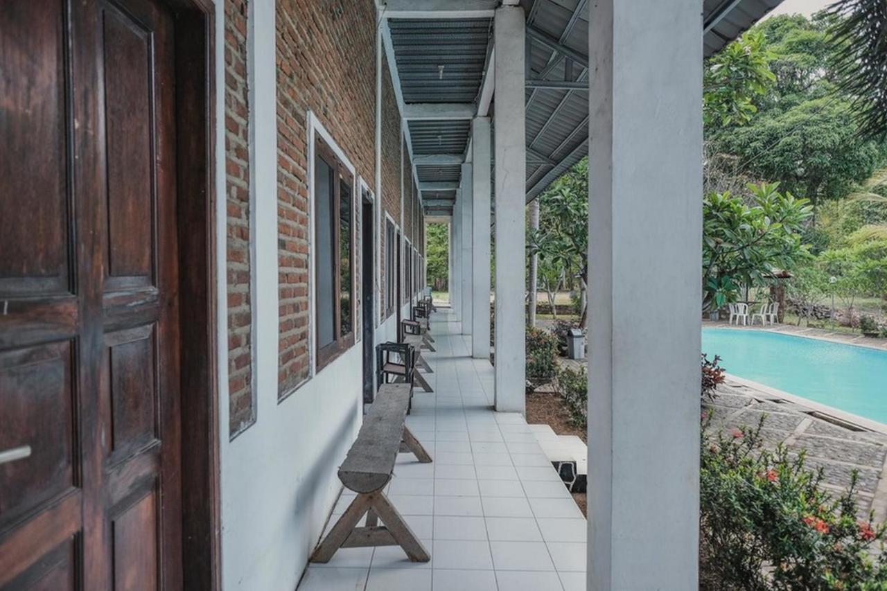 فندق سيرانغفي  Reddoorz Near Pantai Florida Anyer المظهر الخارجي الصورة