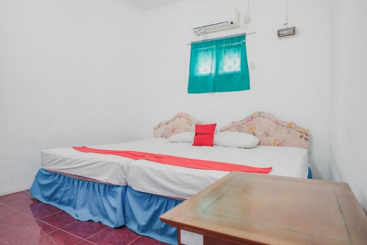 فندق سيرانغفي  Reddoorz Near Pantai Florida Anyer المظهر الخارجي الصورة