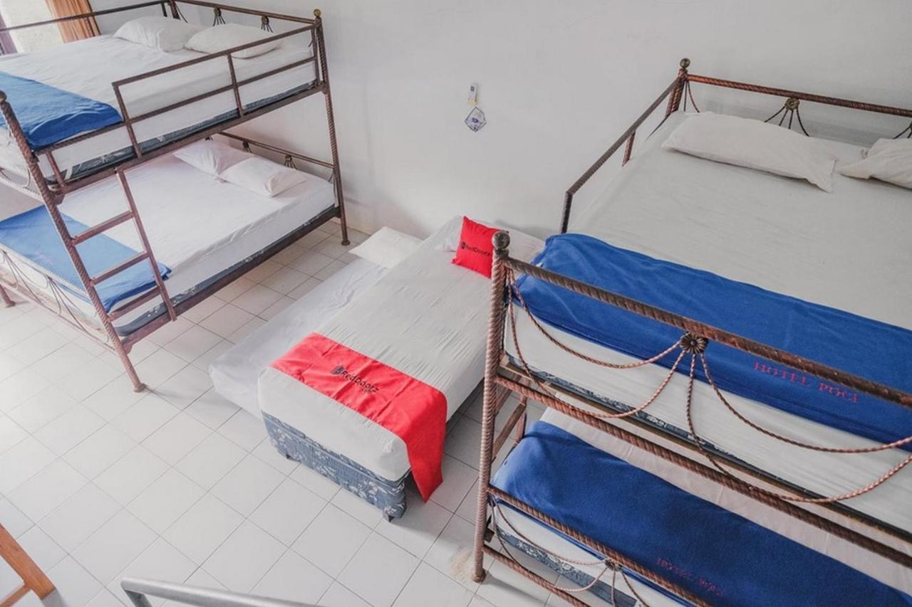 فندق سيرانغفي  Reddoorz Near Pantai Florida Anyer المظهر الخارجي الصورة