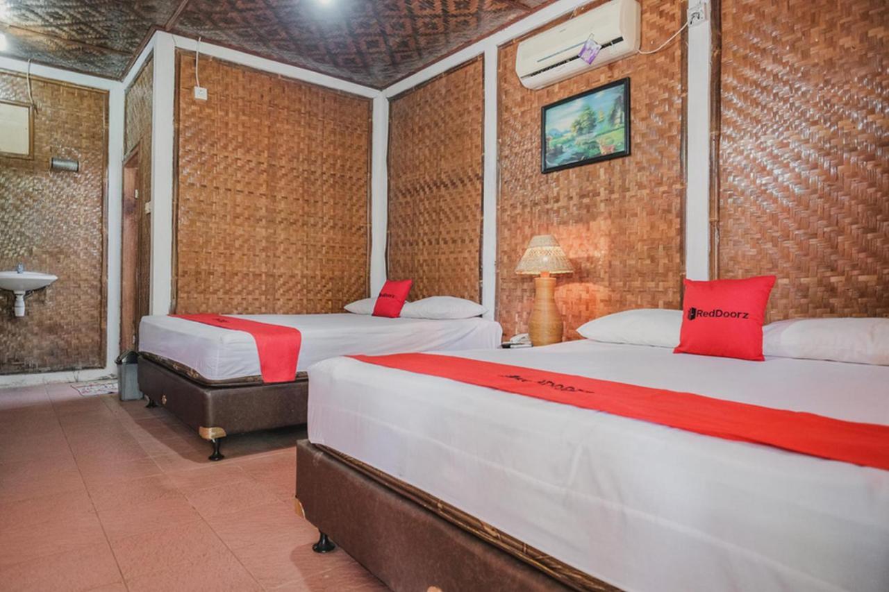 فندق سيرانغفي  Reddoorz Near Pantai Florida Anyer المظهر الخارجي الصورة