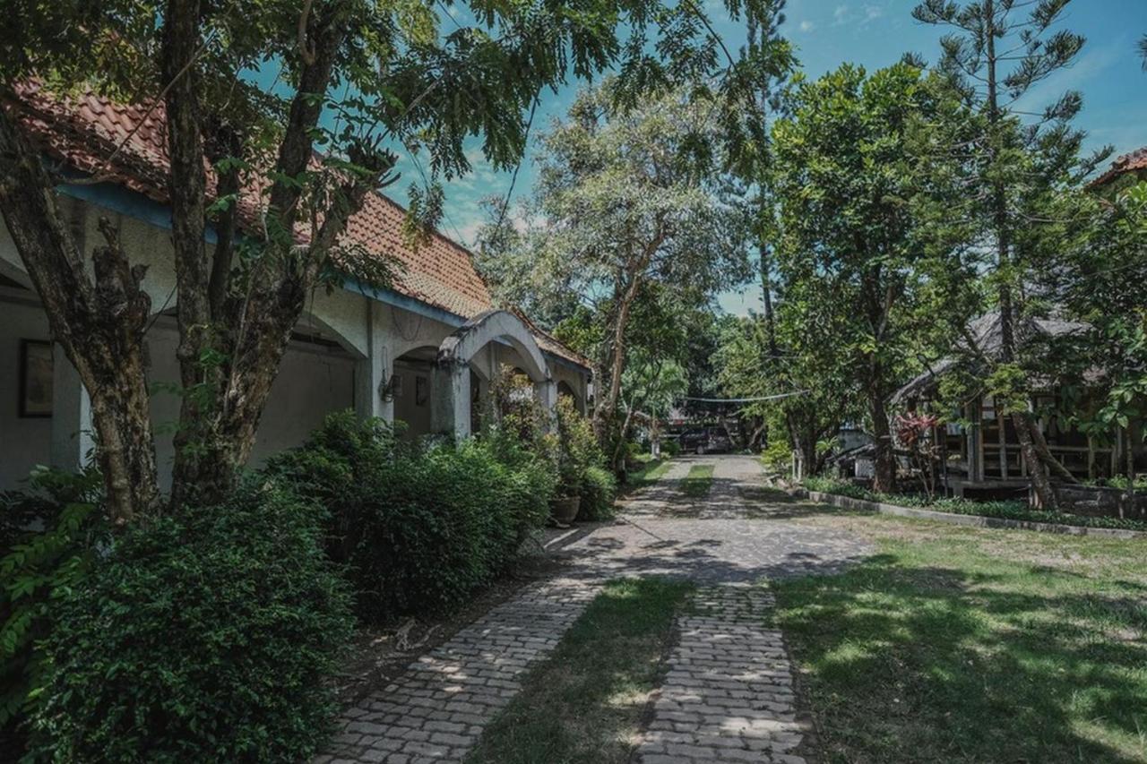 فندق سيرانغفي  Reddoorz Near Pantai Florida Anyer المظهر الخارجي الصورة